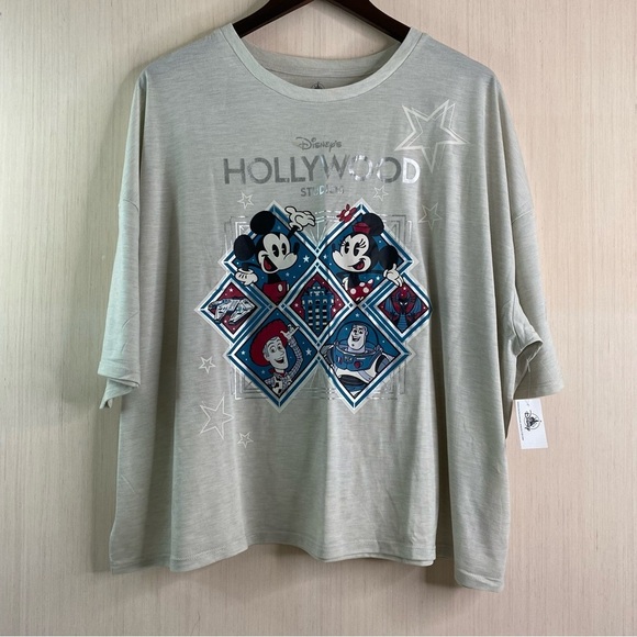 Disney Tops - NWT Disney Hollywood Studios Short Sleeve Cropped T-Shirt XL